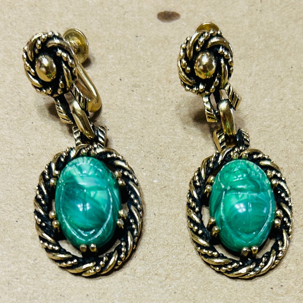 Vintage earrings, screw back Egyptian Revival Scarab beetles. Gold tone.